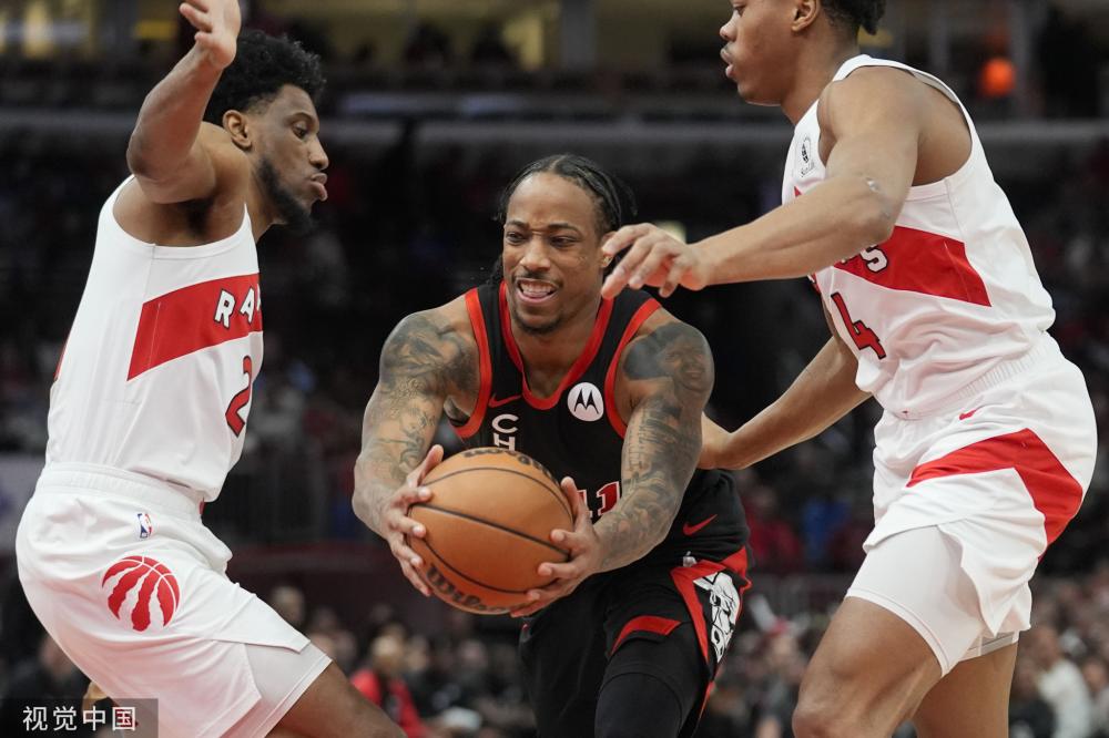 国米vs威尼斯：劳塔罗替补，图拉姆、埃斯波西托出战（国际米兰迎战威尼斯：图拉姆、埃斯波西托首发，劳塔罗替补待命）